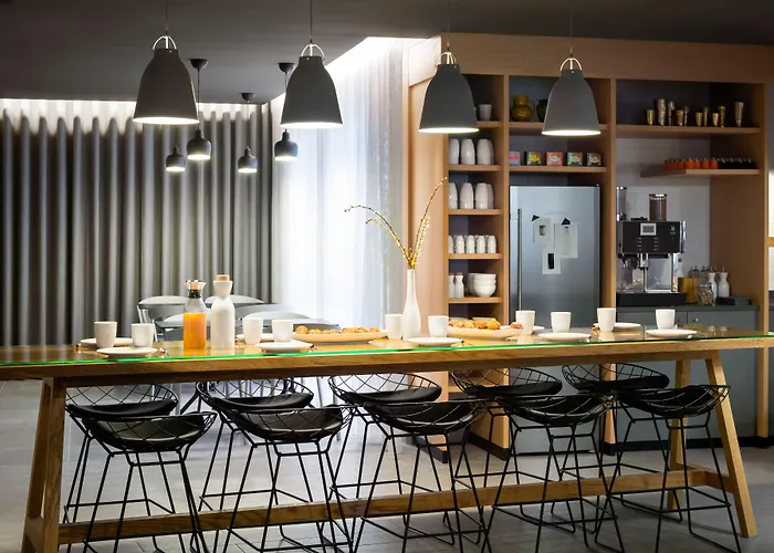 Okko Centre Szálloda Nantes